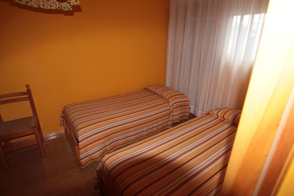 Albergo Trieste Tambre dʼAlpago Habitación foto